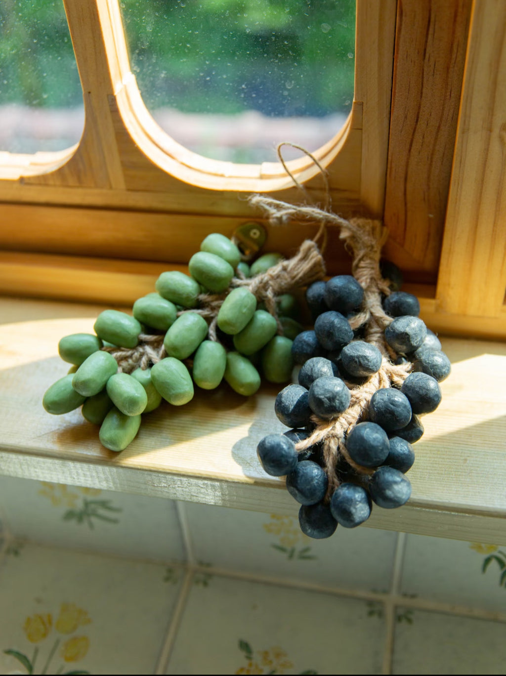 Sunshine Green Grape Soap 🍇 Natural Handmade Bar | Grape Cluster Design | Moisturizing