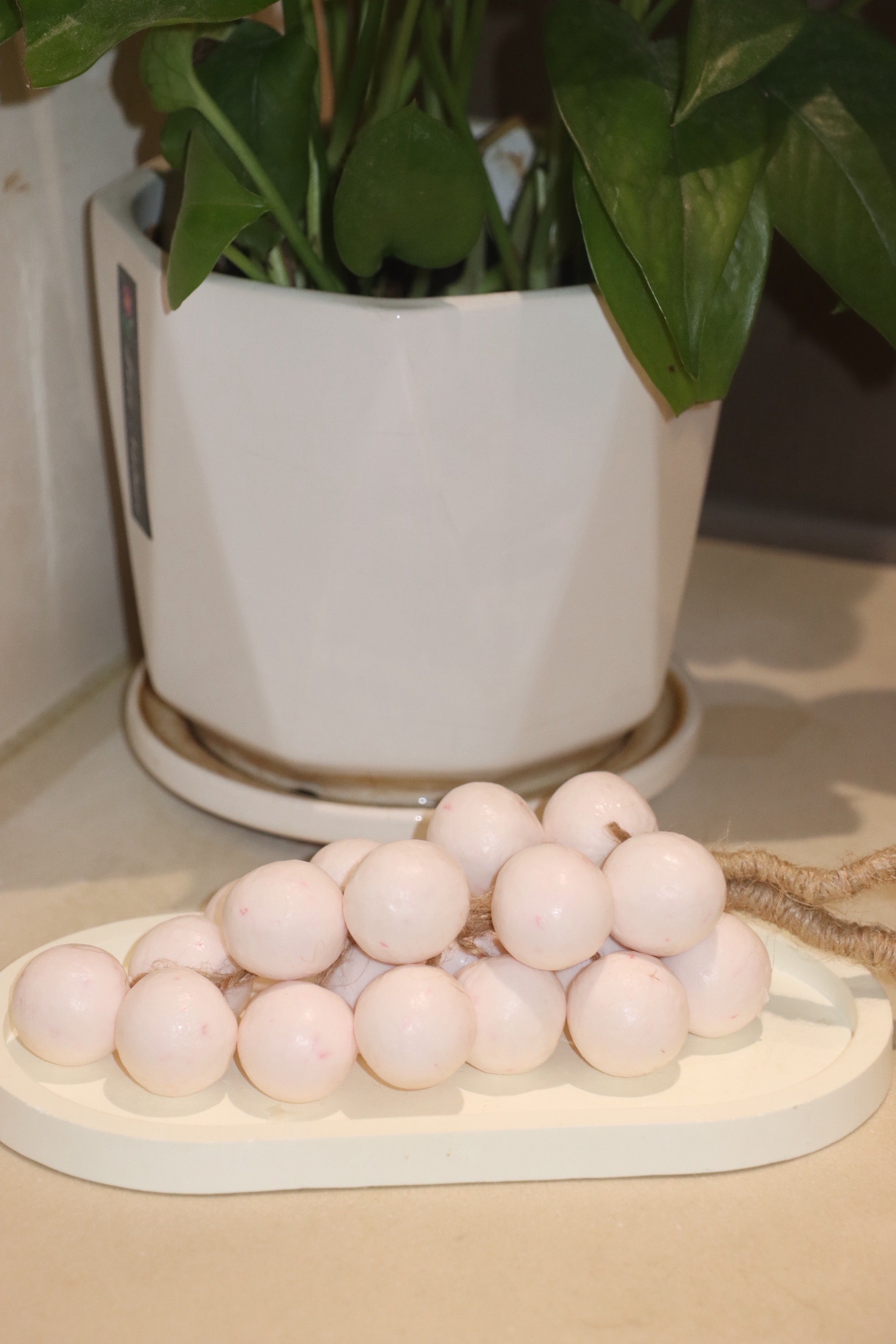 Handmade Grape Soap for Natural Moisture and a Gentle Cleanse, Leaves Skin Feeling Silky-soft with a Lasting, Subtle Fragrance