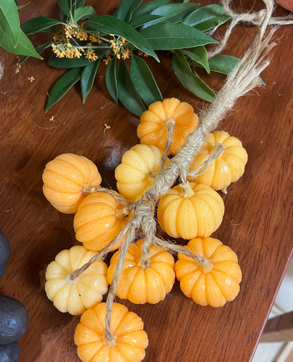 Handmade Pumpkin Soap Strand - 10 PCs Set | Natural Essential Oil Soap Collection | Festive Bathing Gift