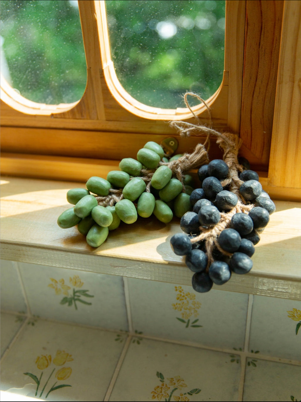 Sunshine Green Grape Soap 🍇 Natural Handmade Bar | Grape Cluster Design | Moisturizing