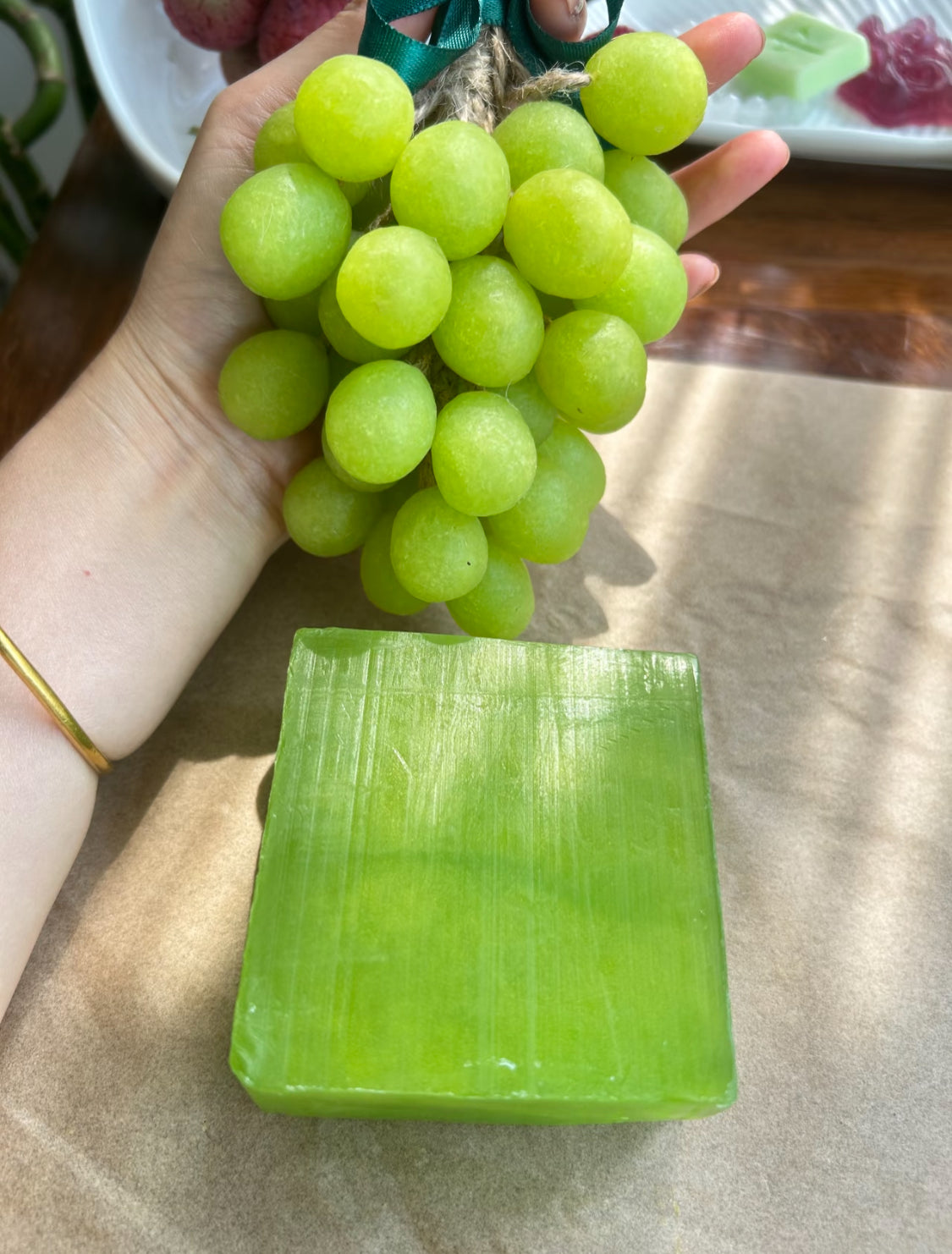 DIY Grape Soap Making Kit - Hand-Rolled Cold Process Soap Craft Set with Grater & Hemp Cord | Create Your Own Grape Cluster Soap at Home