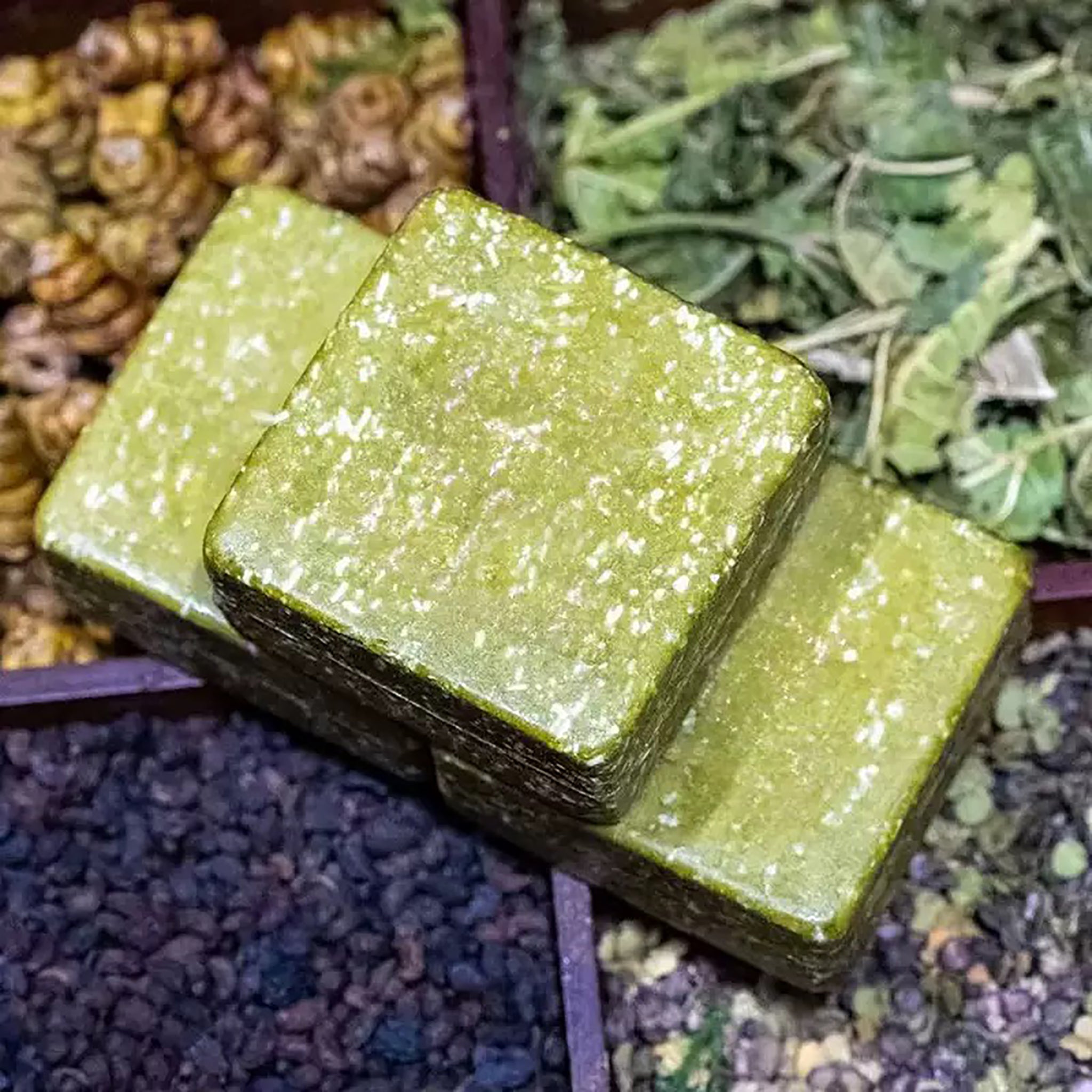 Natural Herbal Handmade Shampoo Bar Duo | Dendrobium & He Shou Wu + Pine Needle Set (100g x 2) for Hair Growth, Anti-Hair Loss & Oil Control