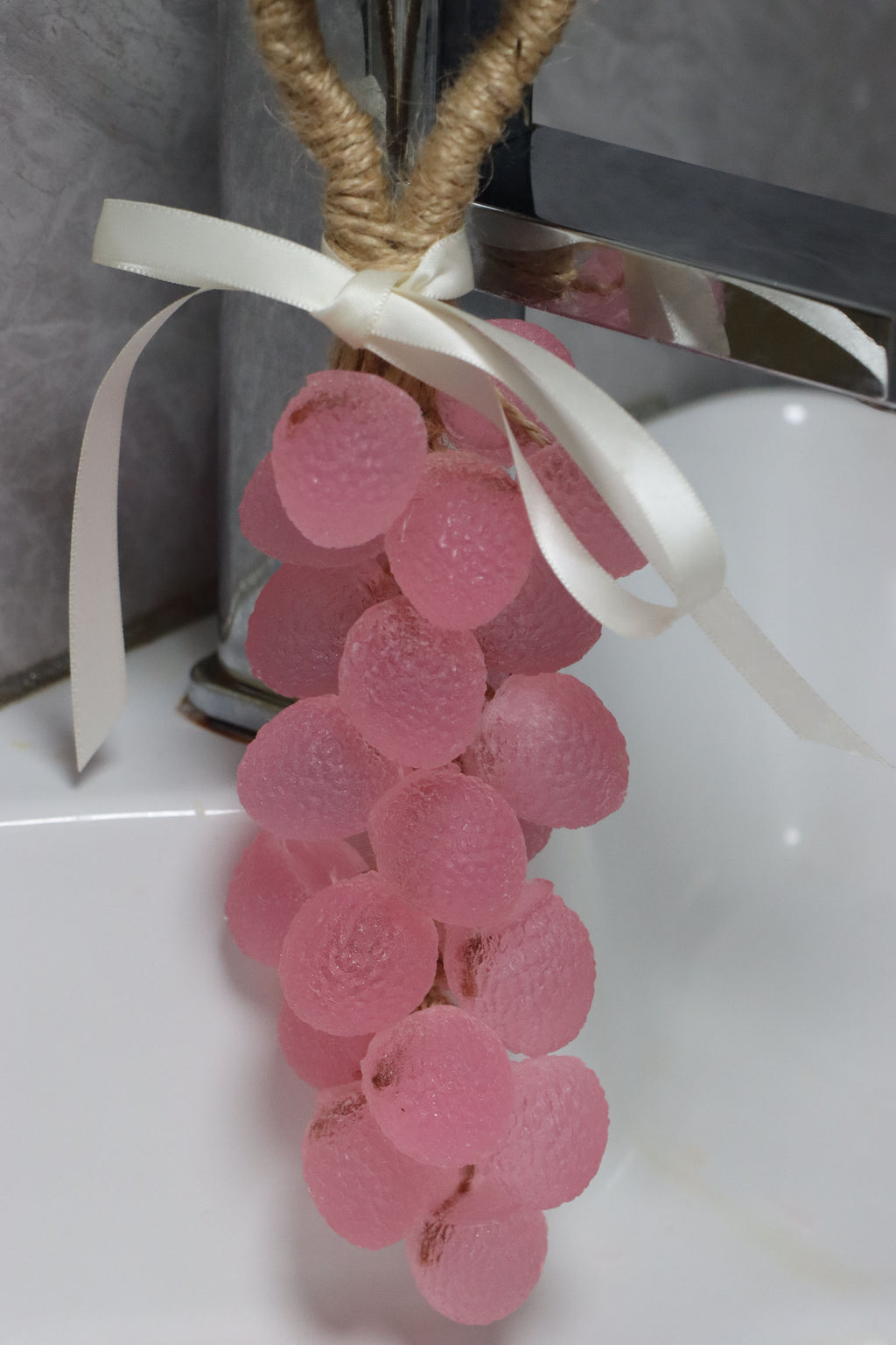 Handmade Lychee-Shaped Essential Oil Soap Skewer | Natural Fruity Scent | Creative Bathing Gift