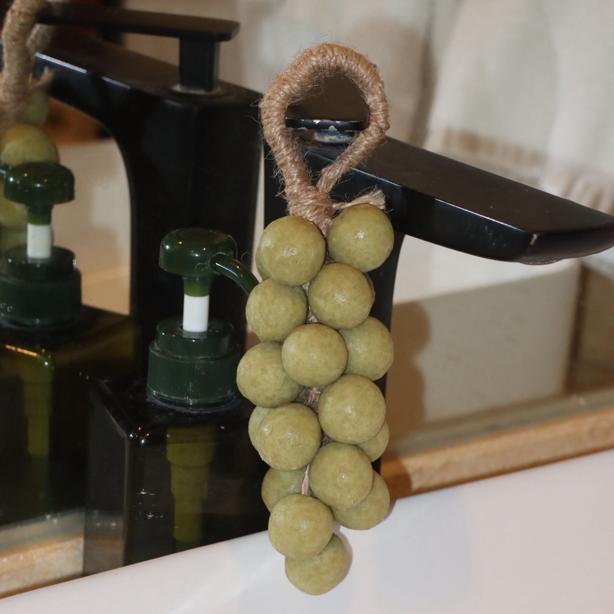 Plant-Based Handmade Grape Soap String (20 Pieces) | Moisturizing Scented Body Soap | 3-in-1 Face Cleanser, Makeup Remover & Shower Bar | Gentle All-Over Skin Cleansing