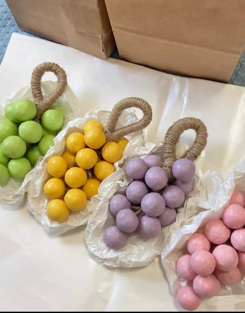 Handmade Grape Soap for Natural Moisture and a Gentle Cleanse, Leaves Skin Feeling Silky-soft with a Lasting, Subtle Fragrance