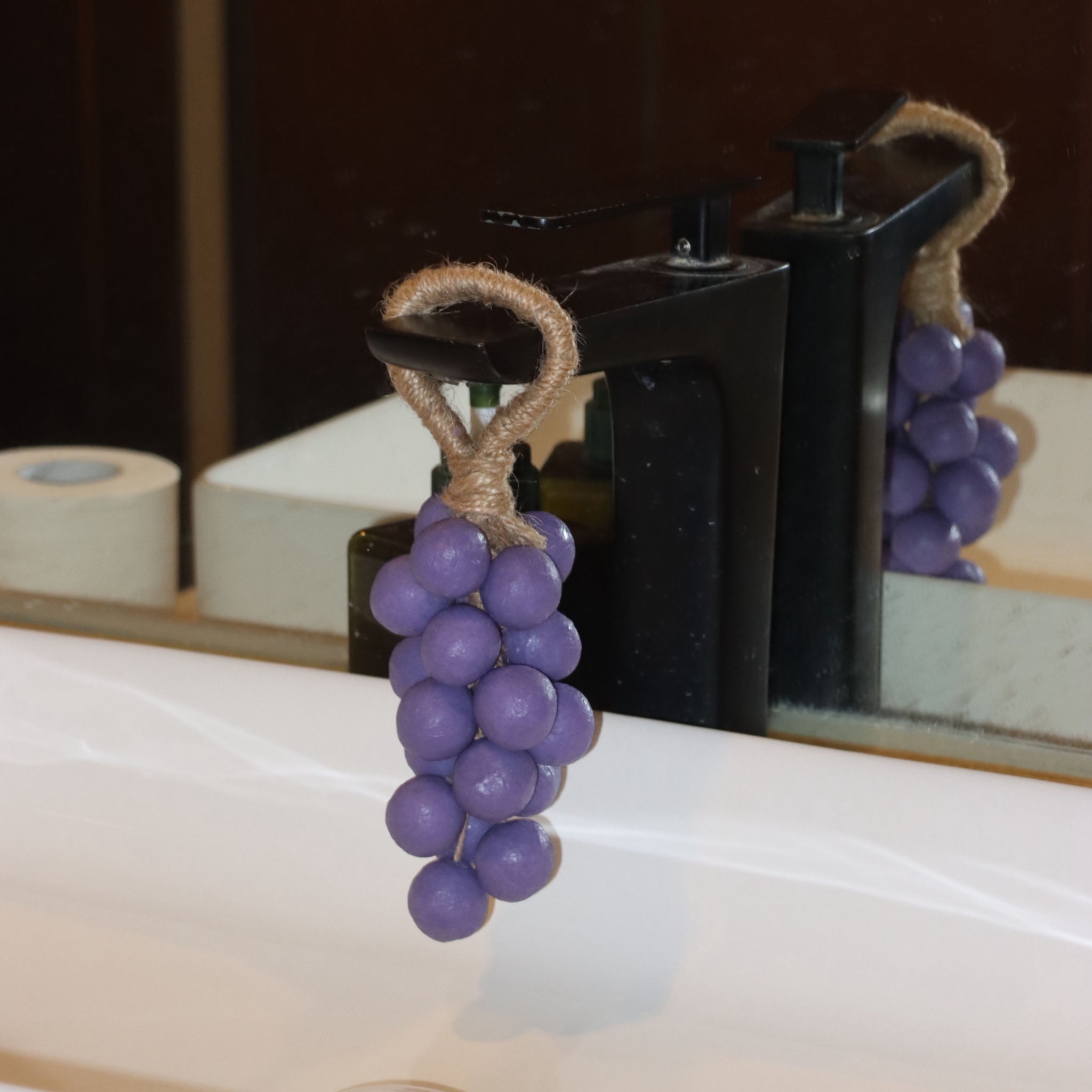 Plant-Based Handmade Grape Soap String (20 Pieces) | Moisturizing Scented Body Soap | 3-in-1 Face Cleanser, Makeup Remover & Shower Bar | Gentle All-Over Skin Cleansing
