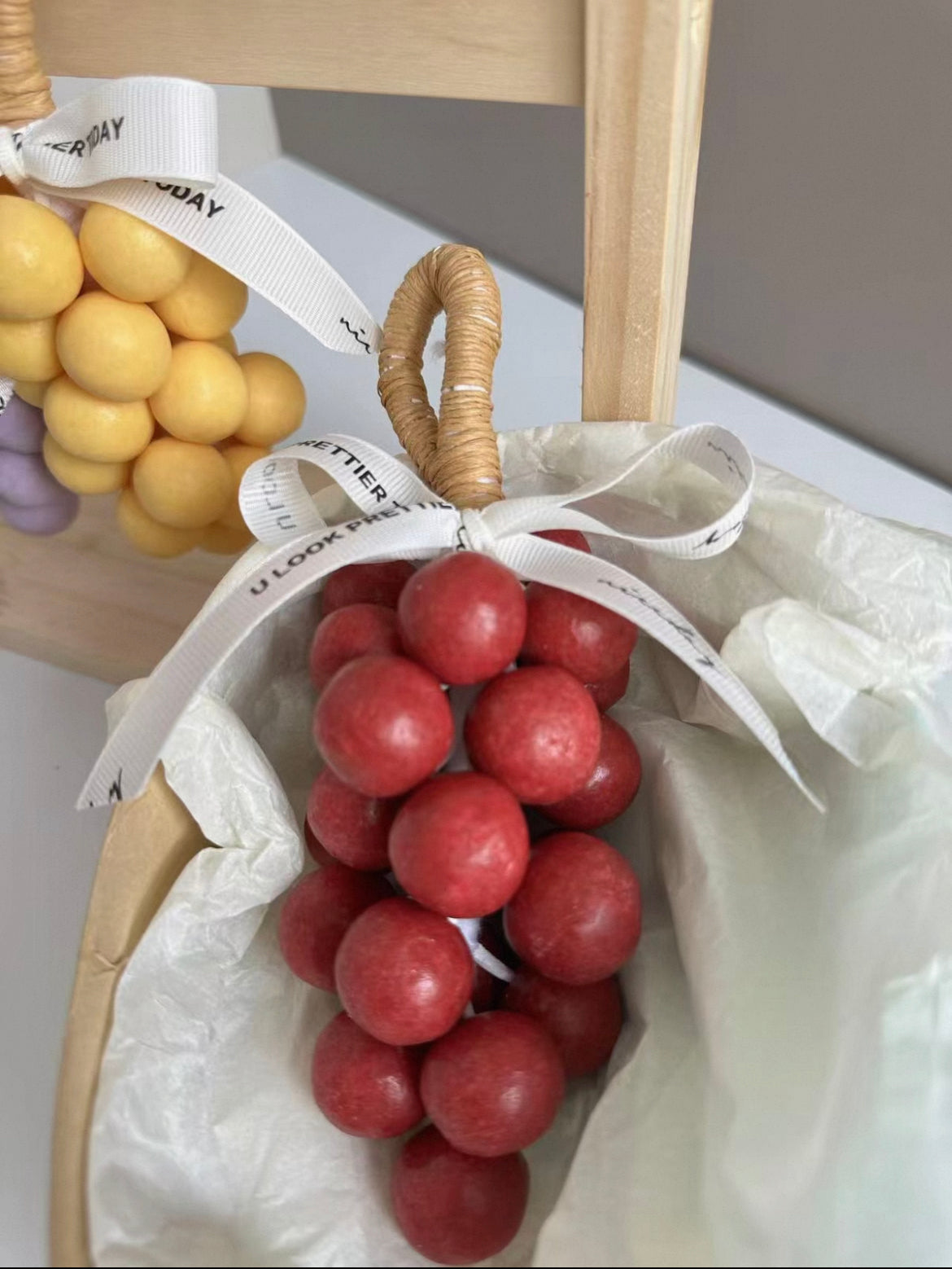 Handmade Grape Soap for Natural Moisture and a Gentle Cleanse, Leaves Skin Feeling Silky-soft with a Lasting, Subtle Fragrance