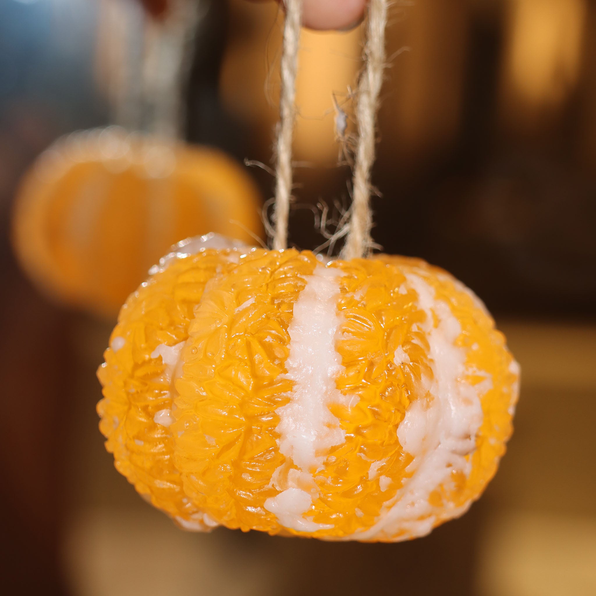 Concise & Accurate Natural Orange Essential Oil Handmade Soap , Citrus Scent, Gentle Cleansing, Suitable for Sensitive Skin