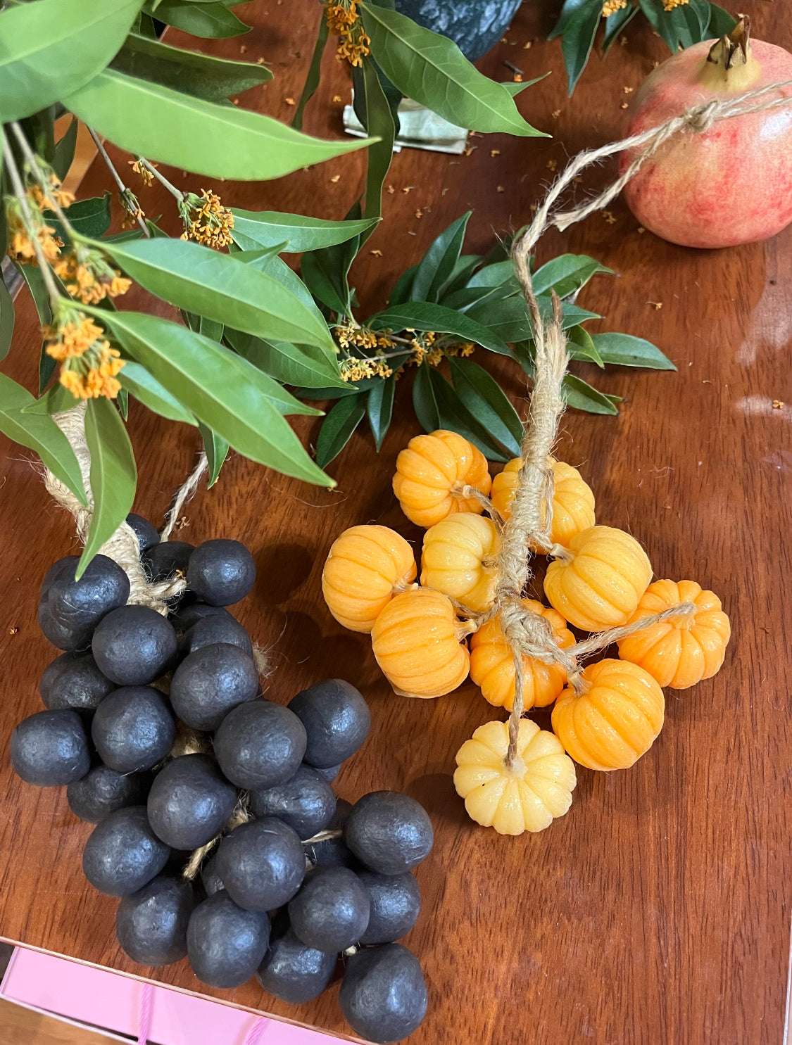 Handmade Pumpkin Soap Strand - 10 PCs Set | Natural Essential Oil Soap Collection | Festive Bathing Gift