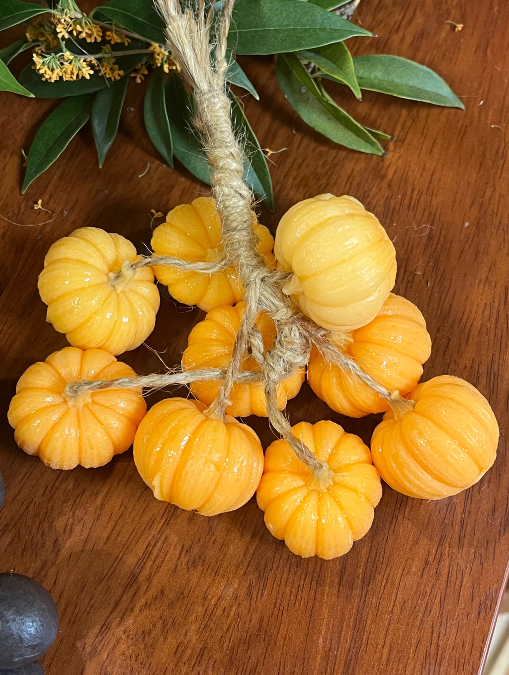 Handmade Pumpkin Soap Strand - 10 PCs Set | Natural Essential Oil Soap Collection | Festive Bathing Gift